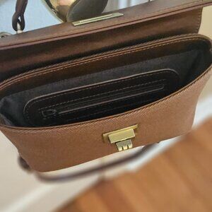 Andar Camille Crossbody